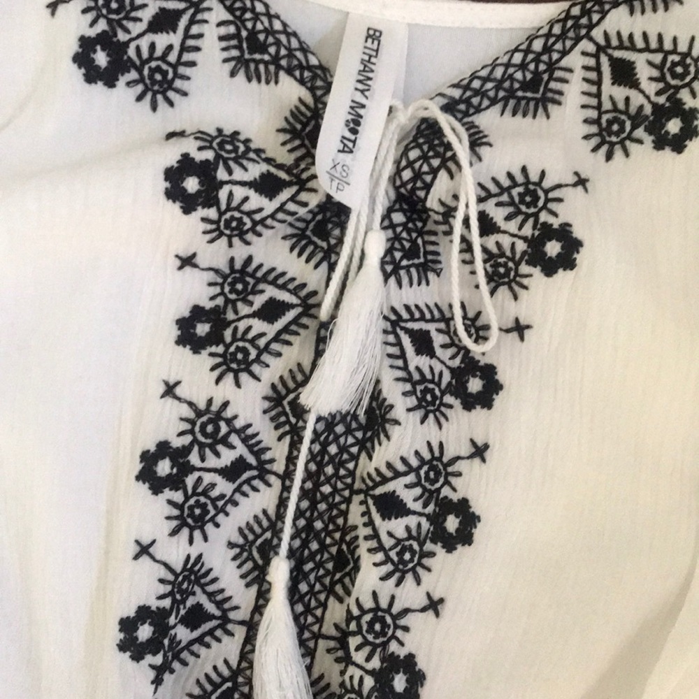 Romper - Picture 2 of 2